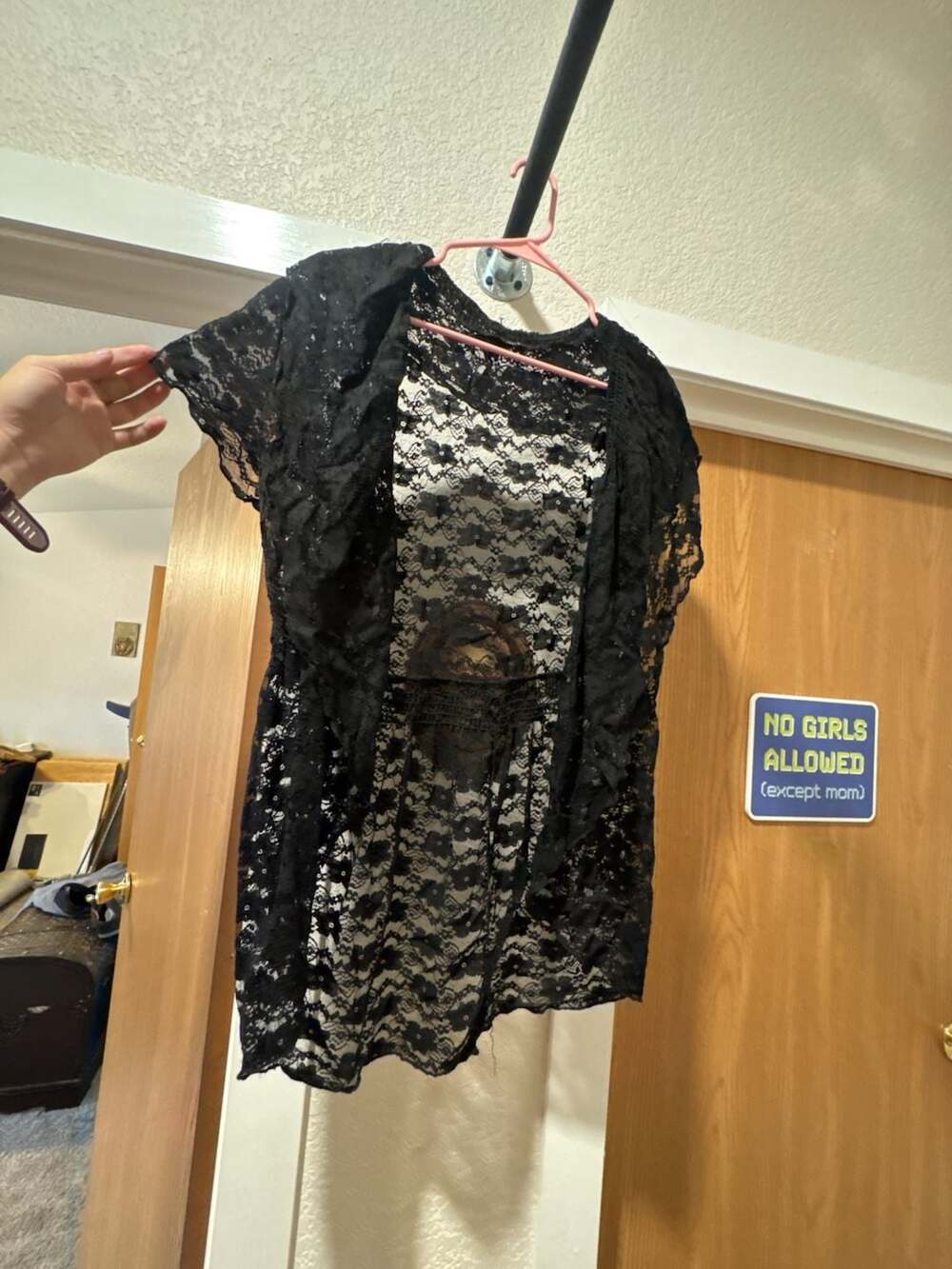 DEB Black Lace Cardigan Short Sleeve Open Front Shrug